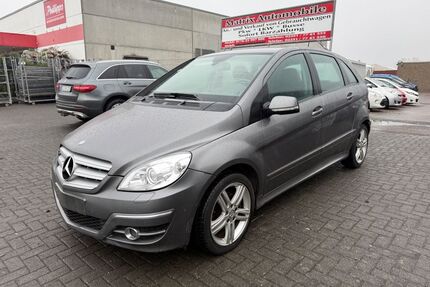 Mercedes-Benz B 180 Gebrauchtwagen