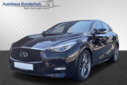 INFINITI Q30 Gebrauchtwagen