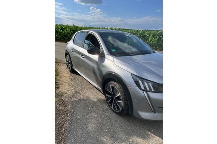 Peugeot e-208 Gebrauchtwagen