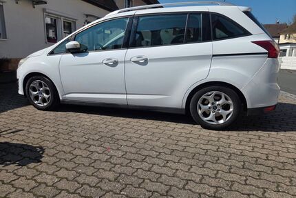 Ford Grand C-Max Gebrauchtwagen