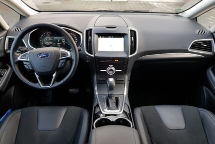 Ford S-Max Gebrauchtwagen