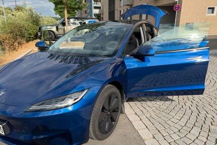 Tesla Model 3 Gebrauchtwagen