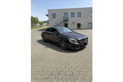 Mercedes-Benz CLA 200 Gebrauchtwagen