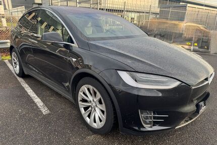 Tesla Model X Gebrauchtwagen