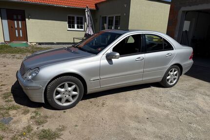Mercedes-Benz C 240 Gebrauchtwagen