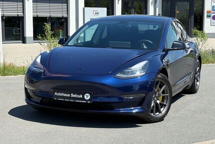 Tesla Model 3 Gebrauchtwagen