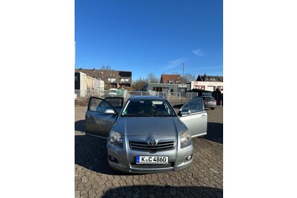 Toyota Avensis Gebrauchtwagen