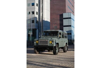 Land Rover Defender Gebrauchtwagen