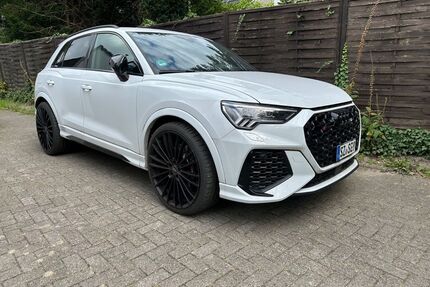 Audi RSQ3 Gebrauchtwagen