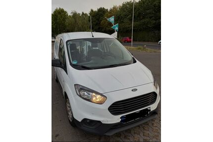 Ford Transit Courier Gebrauchtwagen