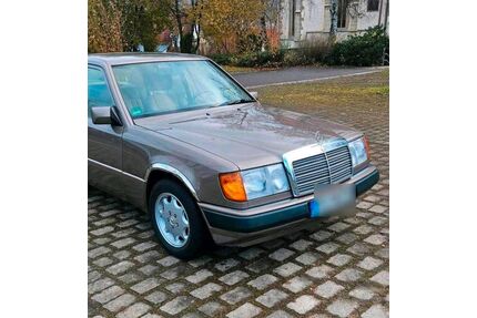 Mercedes-Benz E 230 Gebrauchtwagen