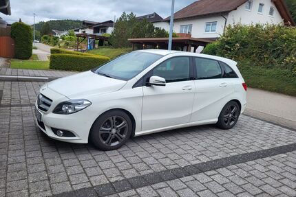 Mercedes-Benz B 180 Gebrauchtwagen