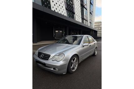 Mercedes-Benz C 180 Gebrauchtwagen
