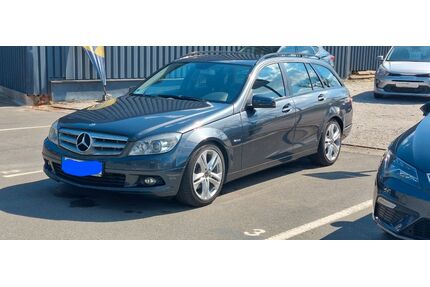 Mercedes-Benz 220 Gebrauchtwagen