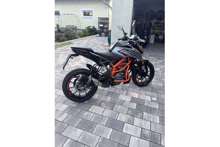 KTM 125 Duke Gebrauchtwagen