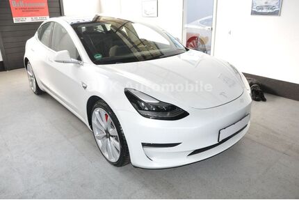 Tesla Model 3 Gebrauchtwagen