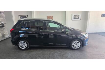 Ford Grand C-Max Gebrauchtwagen