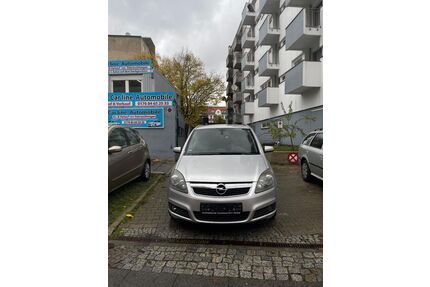 Opel Zafira Gebrauchtwagen