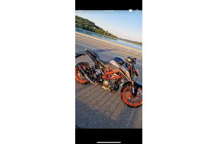 KTM 390 Duke Gebrauchtwagen