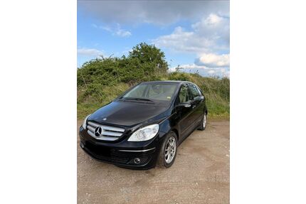 Mercedes-Benz B 200 Gebrauchtwagen