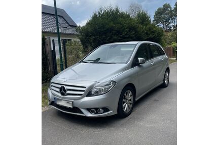 Mercedes-Benz B 180 Gebrauchtwagen