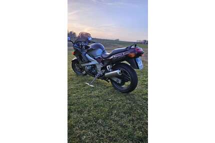 Kawasaki ZZR 600 