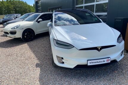 Tesla Model X Gebrauchtwagen