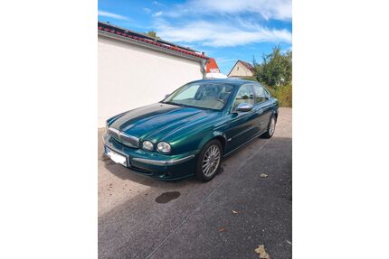 Jaguar X-Type Gebrauchtwagen