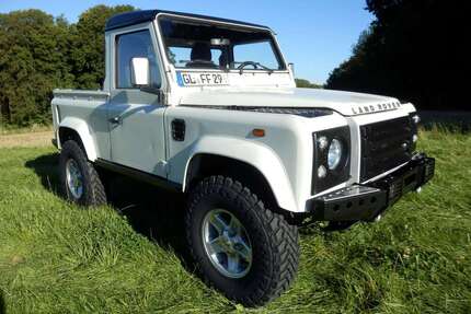 Land Rover Defender Gebrauchtwagen