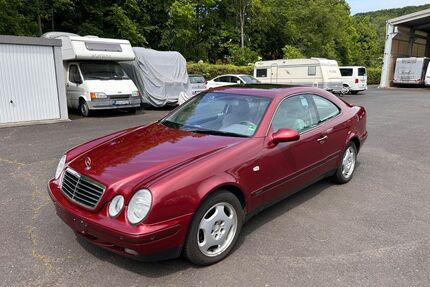 Mercedes-Benz 320 Gebrauchtwagen