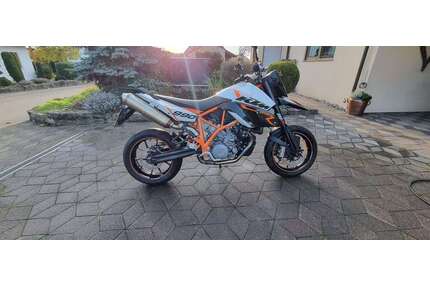KTM 990 Supermoto Gebrauchtwagen