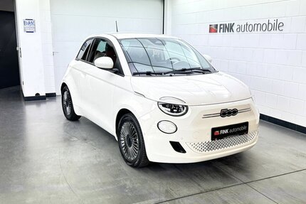 Fiat 500e Icon 42 kWh FULL-LED,Carplay,Kamera Gebrauchtwagen