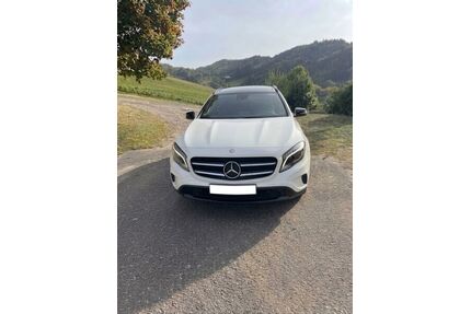 Mercedes-Benz GLA 200 Gebrauchtwagen