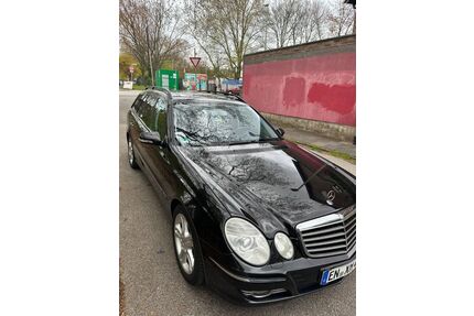 Mercedes-Benz E 220 Gebrauchtwagen