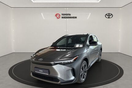 Mitsubishi bZ4X 