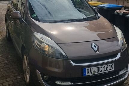 Renault Grand Scenic Gebrauchtwagen