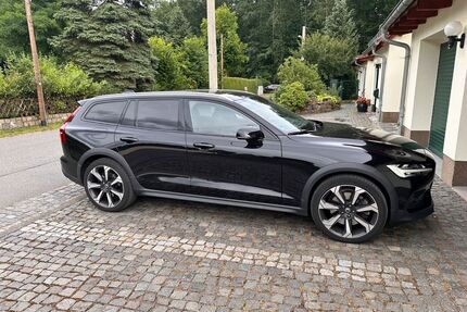 Volvo V60 Cross Country Gebrauchtwagen