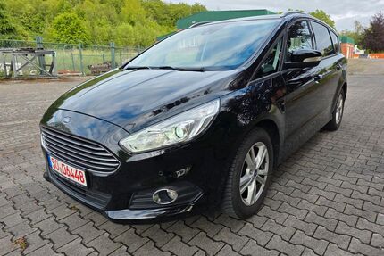 Ford S-Max Gebrauchtwagen