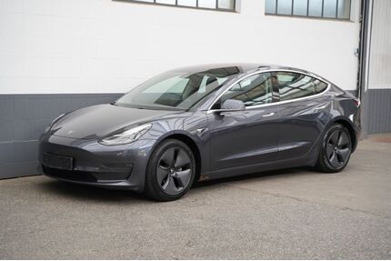Tesla Model 3 Gebrauchtwagen
