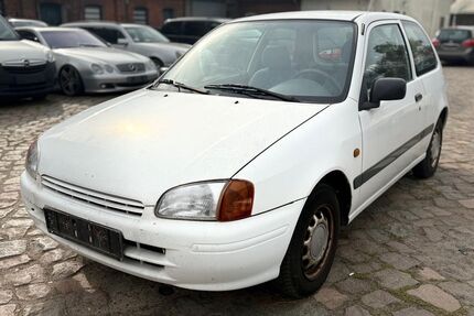 Toyota Starlet 