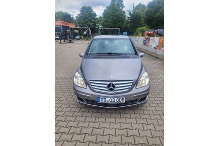Mercedes-Benz B 200 Gebrauchtwagen