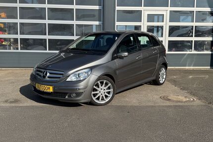 Mercedes-Benz B 180 Gebrauchtwagen