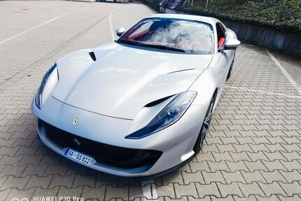 Ferrari 812 Gebrauchtwagen