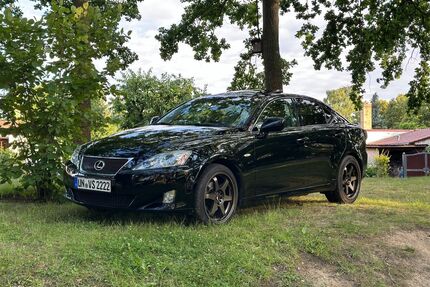 Lexus IS 220 Gebrauchtwagen