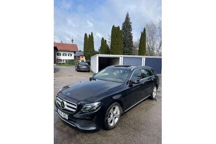 Mercedes-Benz E 220 Gebrauchtwagen