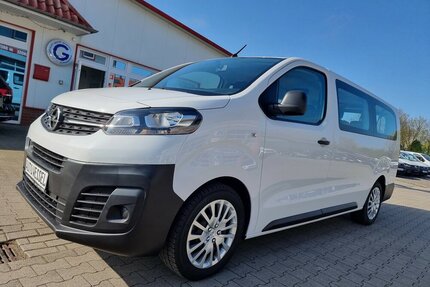 Opel Vivaro Edition M 9-Sitzer Automatik Zafira Life Gebrauchtwagen