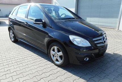 Mercedes-Benz B 180 Gebrauchtwagen