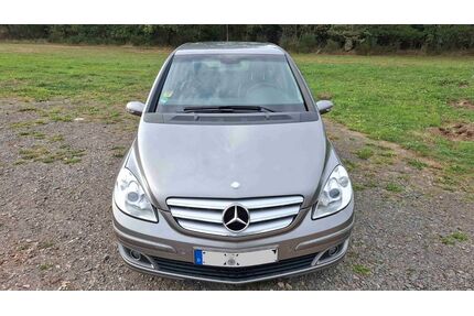 Mercedes-Benz B 200 Gebrauchtwagen