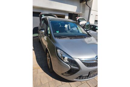 Opel Zafira Tourer Gebrauchtwagen