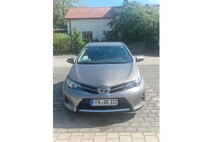 Toyota Auris Gebrauchtwagen